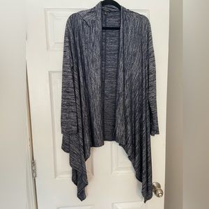 Super comfortable sweater. Would have kept it if it was smaller!!